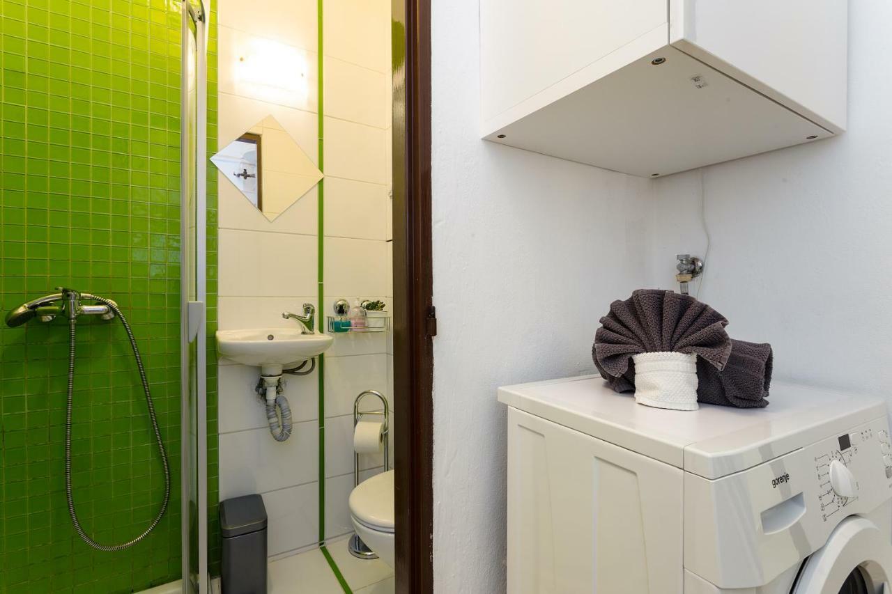 פראג Stylish Apartment On Riverside מראה חיצוני תמונה